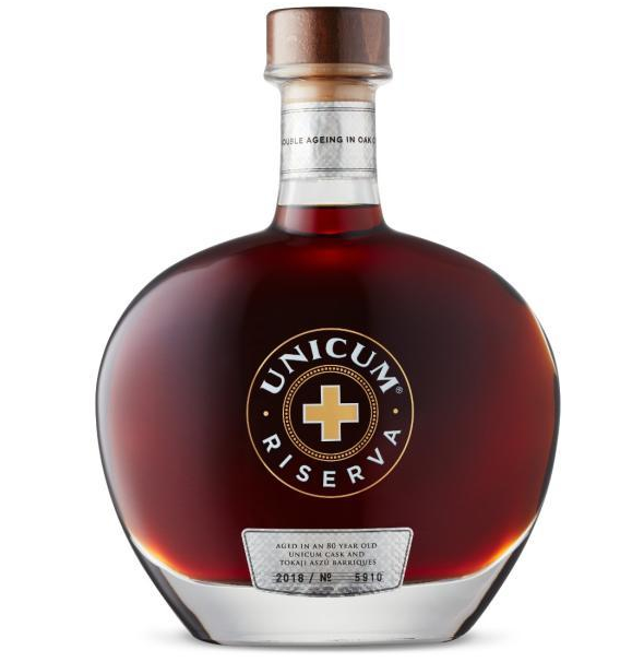 Zwack Unicum Riserva, liqueur d'herbes premium